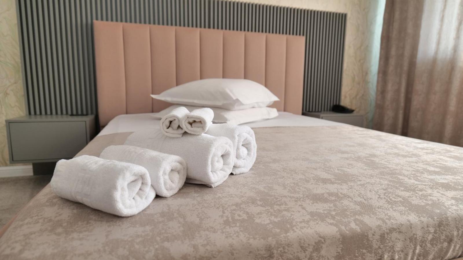 Hotel Parc Craiova Eksteriør billede