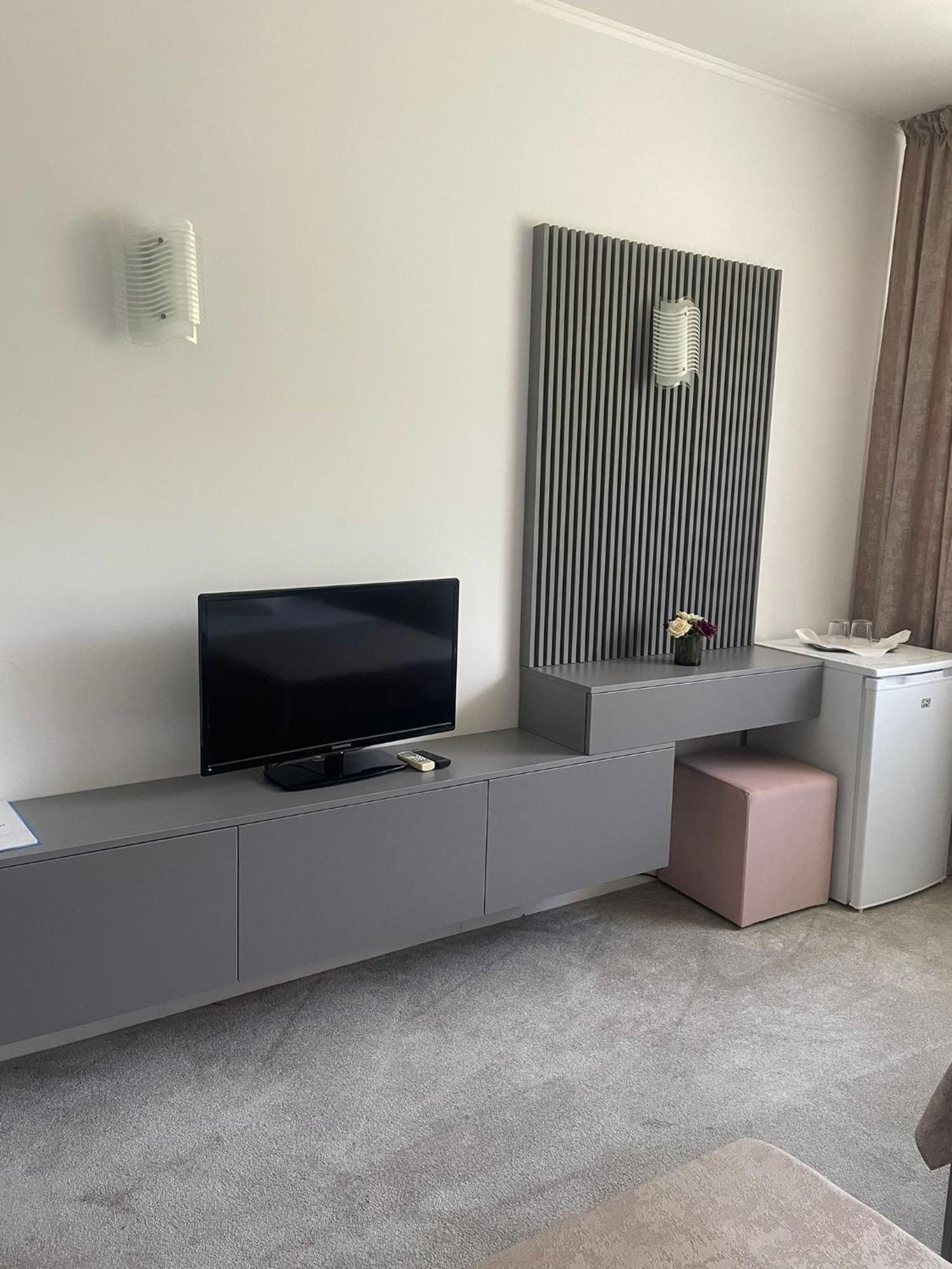 Hotel Parc Craiova Eksteriør billede